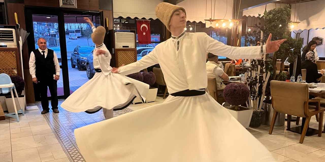 ravza-ilahi-grubundan-kebapci-halilde-ozel-gosteri2.jpg