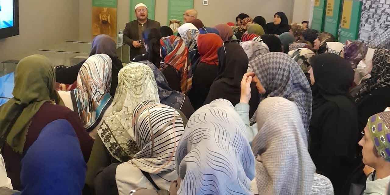 haci-adaylarina-takdirlik-uygulamali-hac-egitimi3.jpg