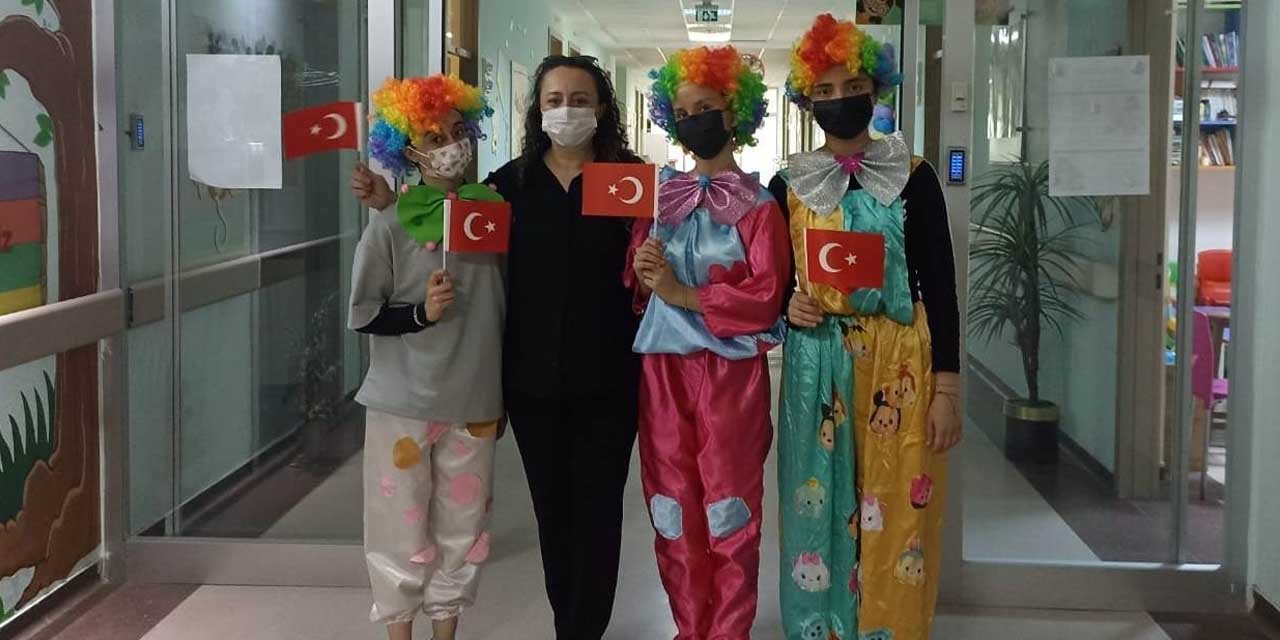 hastanede-tedavi-goren-cocuklara-bayram-sevinci2.jpg