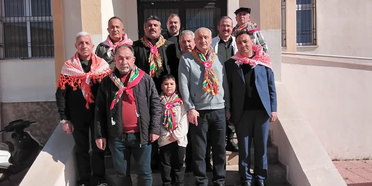 kirikkaleli-yoruk-turkmenleri-nizipte-bulustu3.jpg