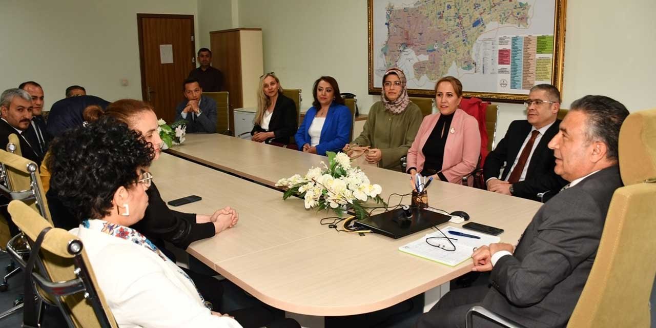 okul-mudurleriyle-egitim-gorusuldu2.jpg