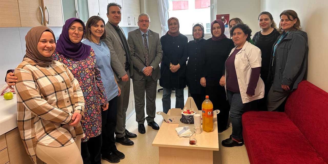 saglik-sen-dunya-laborantlar-gununu-kutladi3.jpg
