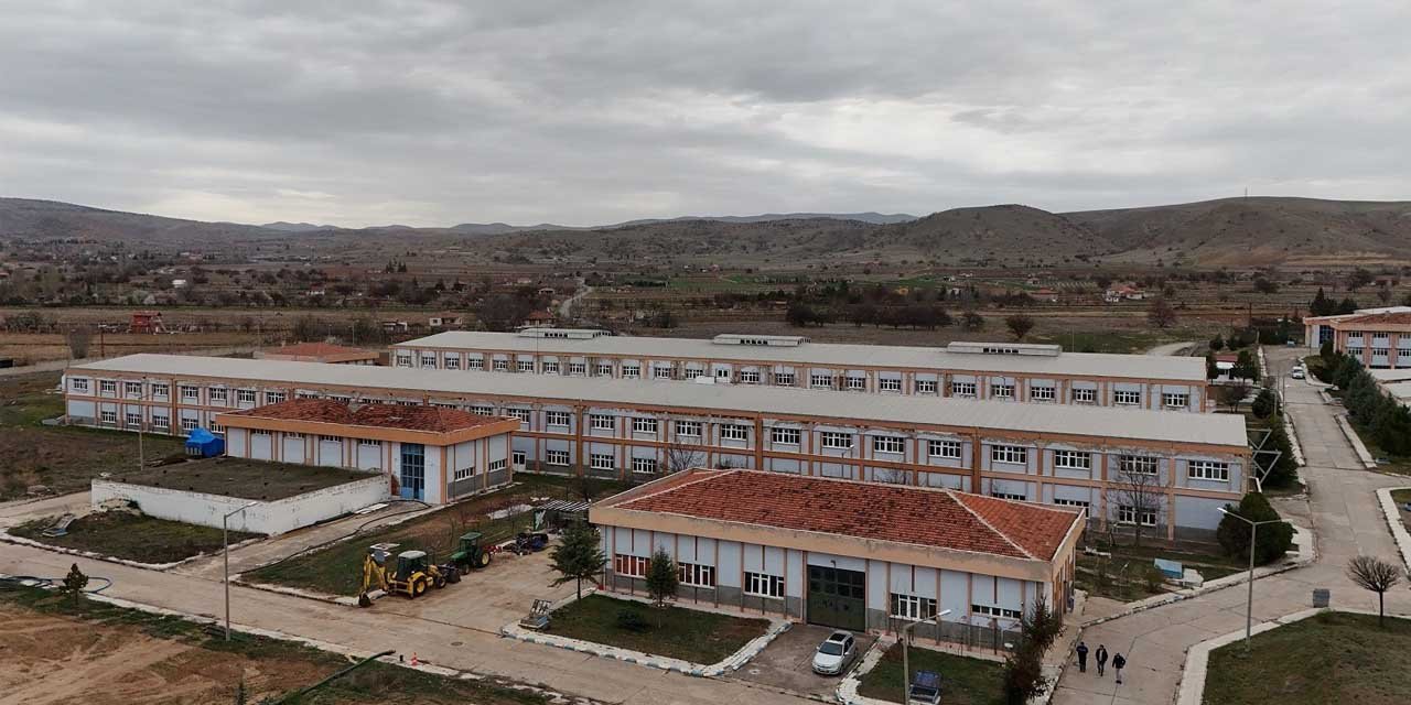 kirikkale-belediyesi-48-milyonluk-borc-odedi3.jpg