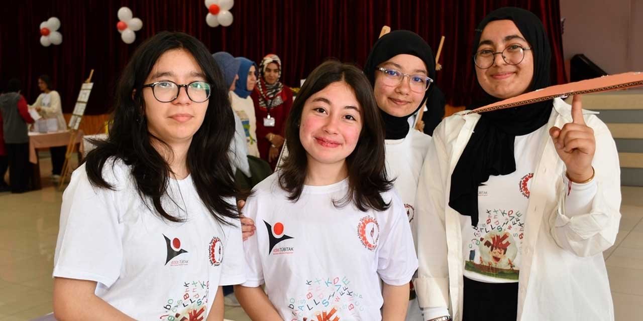 liselilerden-tubitak-bilim-fuari-2.jpg