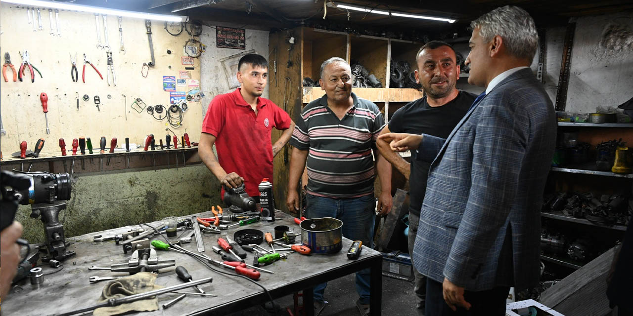 vali-makas-sanayi-esnafiyla-bulustu33.jpg
