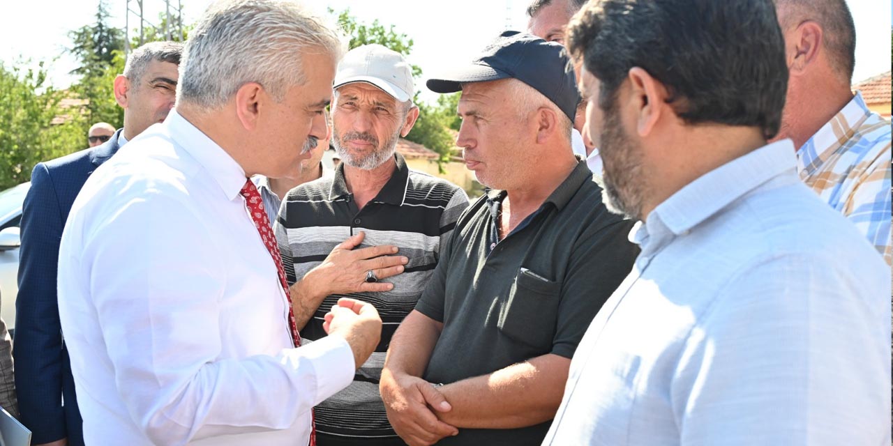 yukarimahmutlar-koyune-kilit-parke-yapiliyor-3.jpg