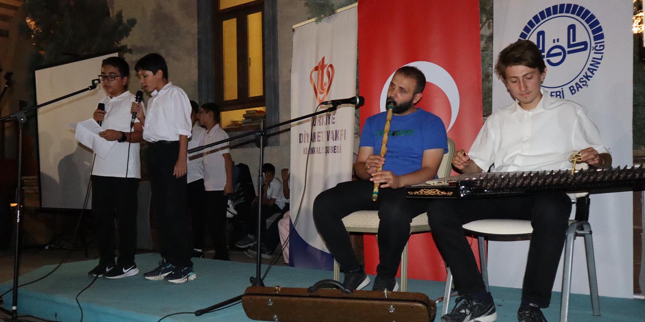 yaz-kuran-kurslari-kapanis-programi-duzenlendi3.jpg