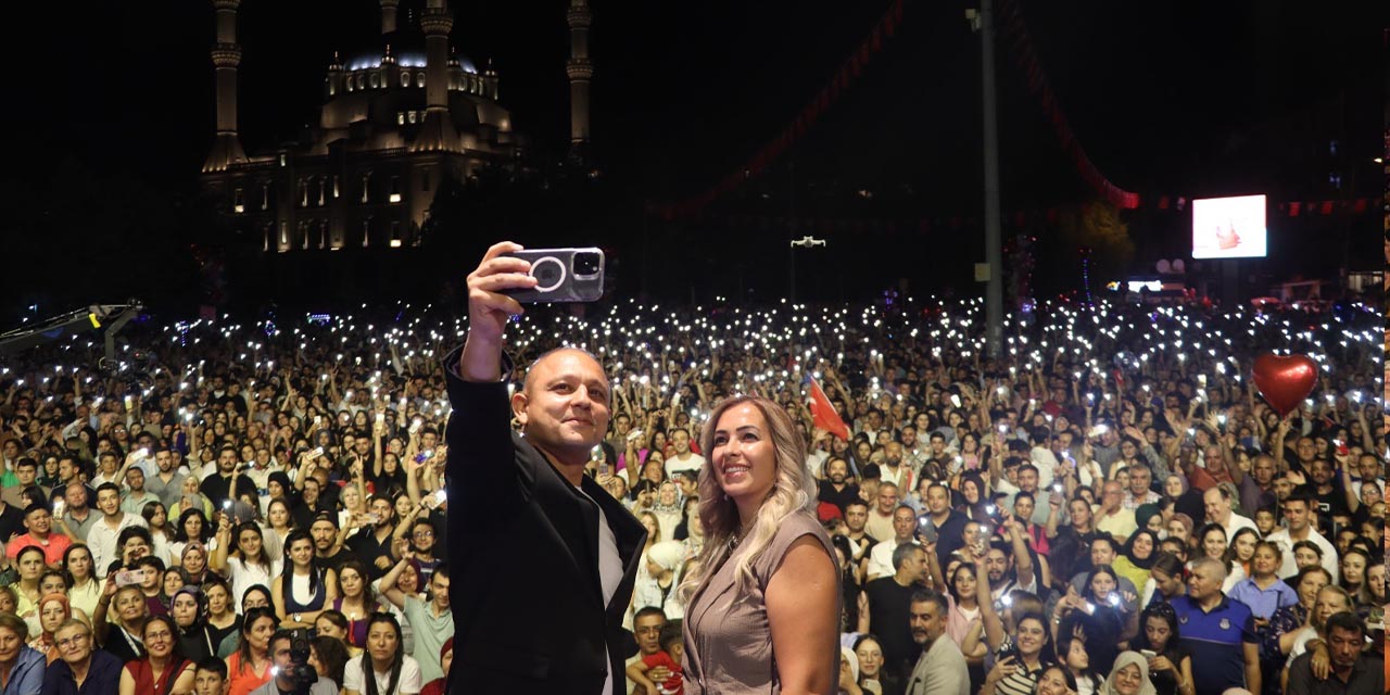 kirikkalede-rengarenk-konserle-bayram-coskusu-5.jpg