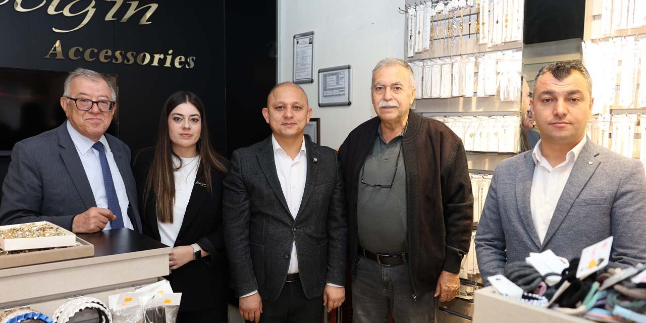 baskan-ahmet-onal-esnaflarla-bir-araya-geldi78540.jpg