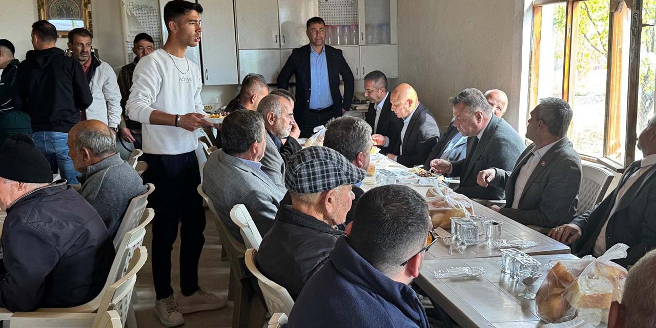 baskan-onal-arapli-koyunde-vatandaslarla-bulustu5421.jpg