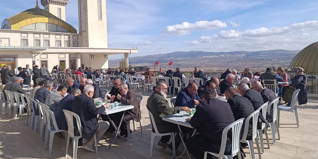 slami-degerler-kulliyesinde-hafizlik-kursu-acildi-2.jpg