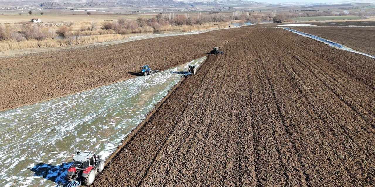 tarim-arazileri-islah-ediliyor-854.jpg