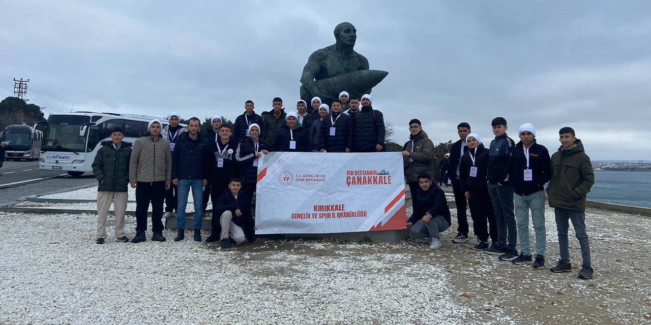 kirikkaleli-gencler-bir-destandir-canakkale-programinda2.jpg