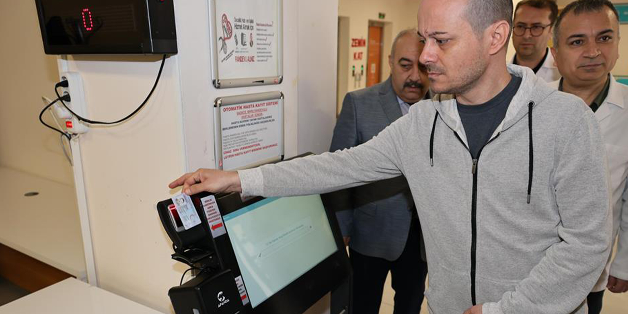 dis-hastanesinde-dijital-hasta-kayit-donemi-basladi-2.jpg