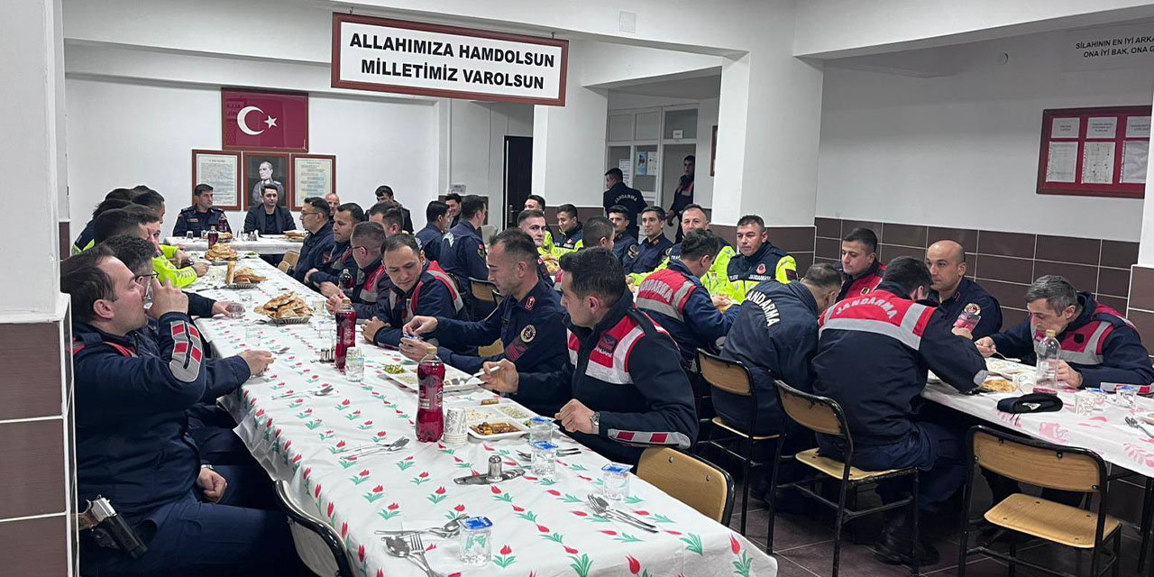keskinde-jandarma-personeline-iftar-bulusmasi2-001.jpg