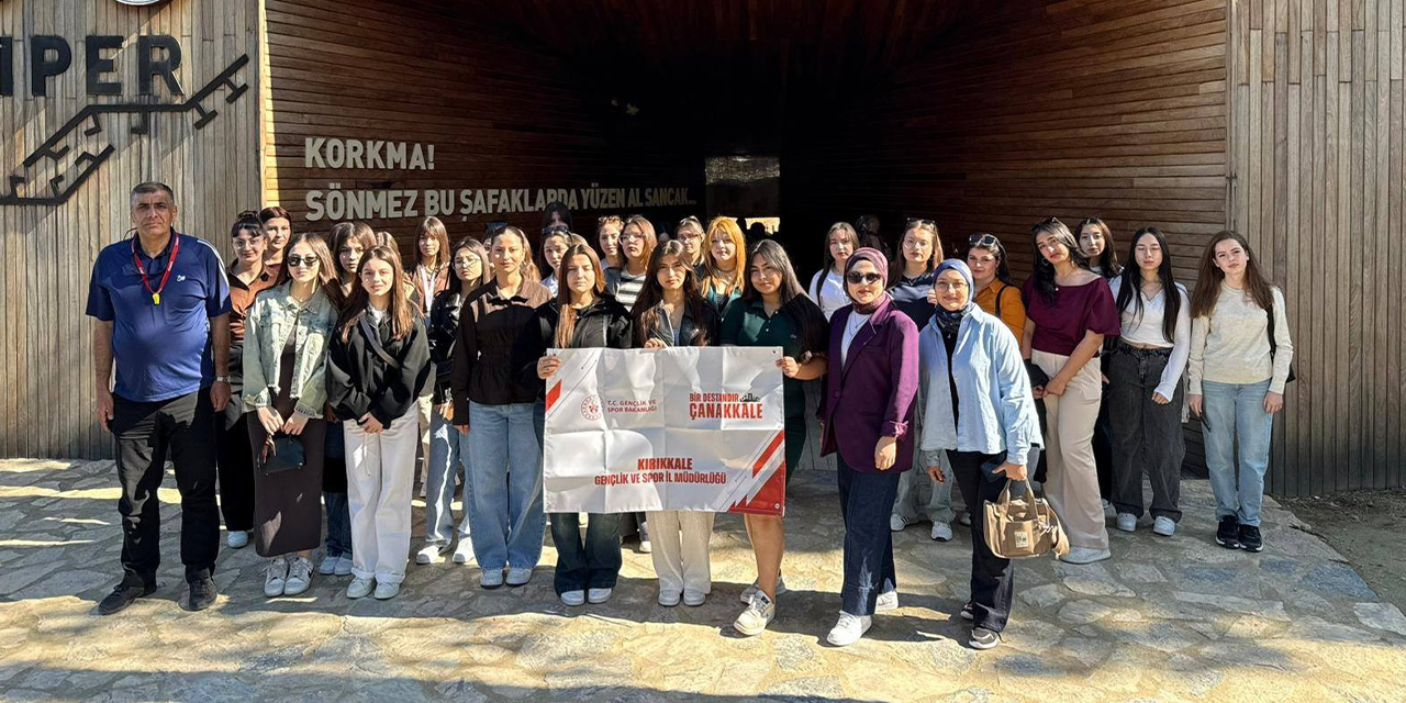 kirikkaleli-gencler-canakkalede2.jpg