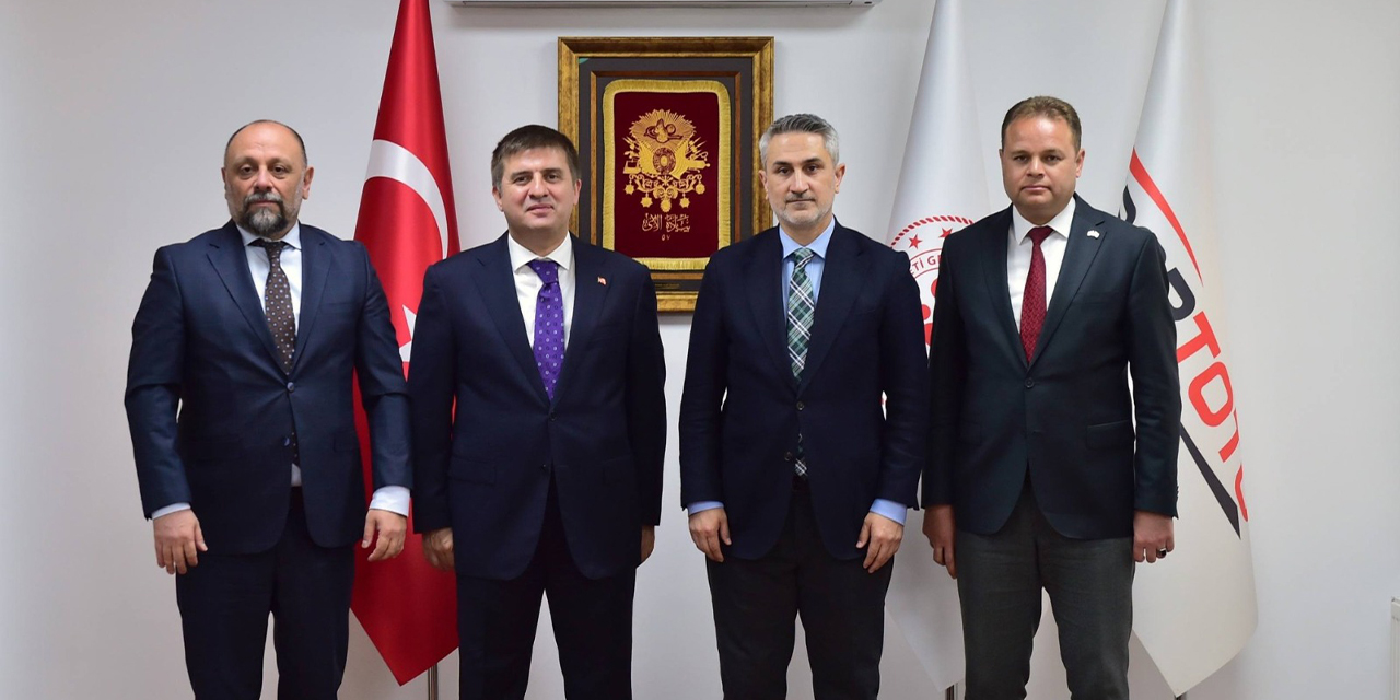 dinek-dagi-icin-imzalar-atildi-vali-sariibrahim-mujdeyi-verdi2.jpg