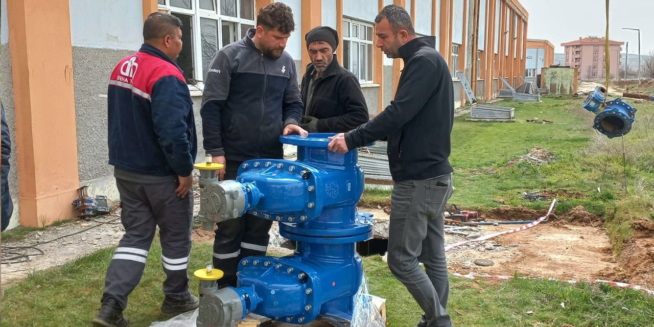 yesil-vadi-su-birliginde-bakim-calismasi-yapiliyor-2.jpg