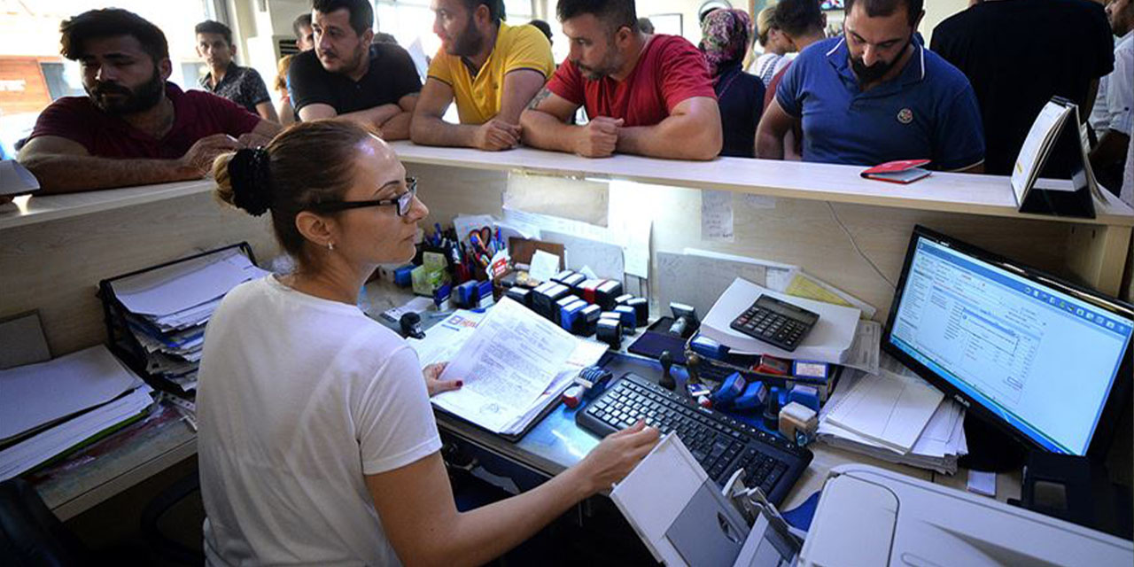 noterlerde-yeni-donem-arac-bilgileri-icin-islem-ucreti-odeyecek1.jpg