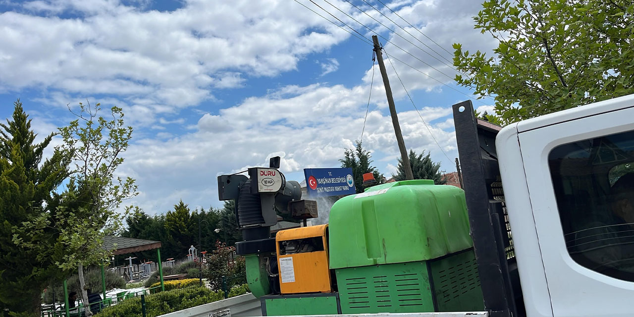 yahsihanda-park-ve-yesil-alanlarda-hasereyle-mucadele2.jpg