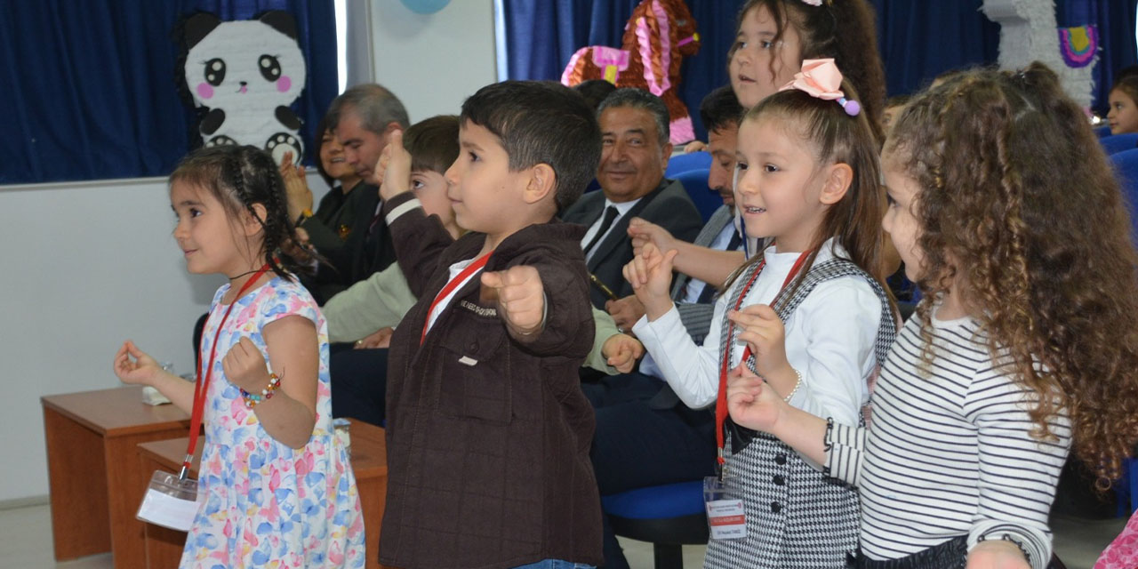 okul-oncesi-cocuk-senliginde-minikler-doyasiya-eglendi2.jpg