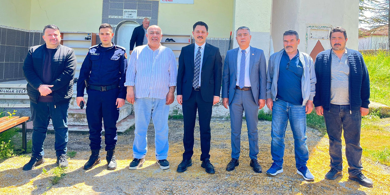 yeniyapan-koyune-kilit-parke-yapiliyor-2.jpg