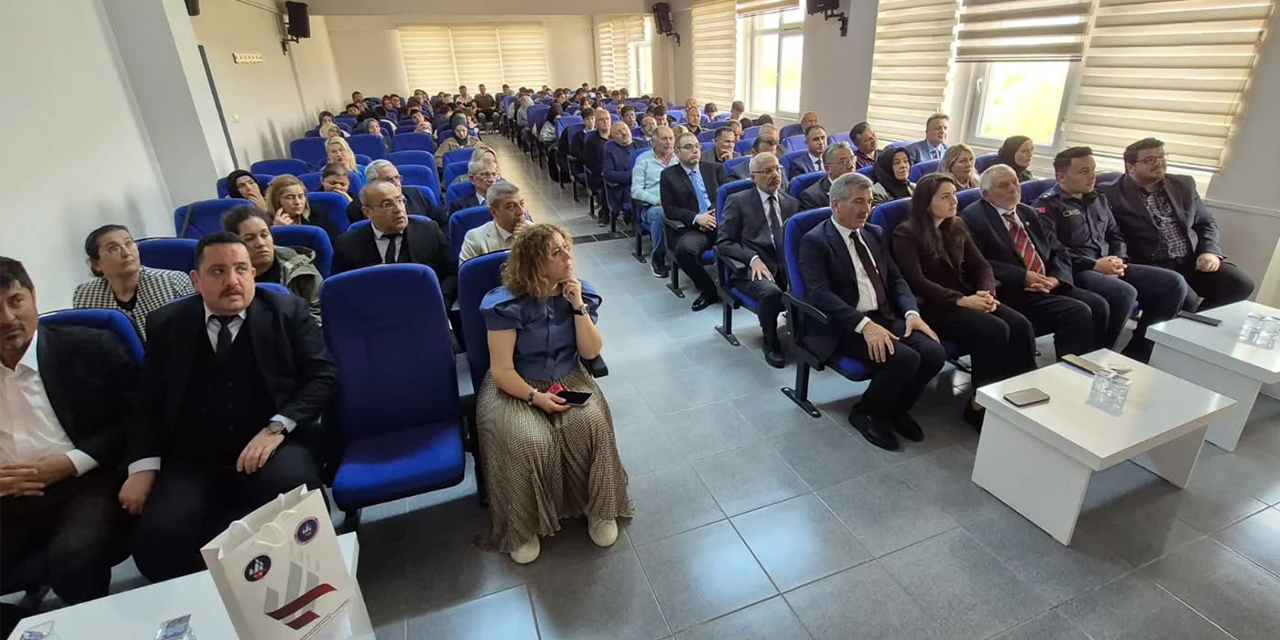 bahsilida-yapay-zeka-ve-meslek-alanlari-anlatildi3.jpg