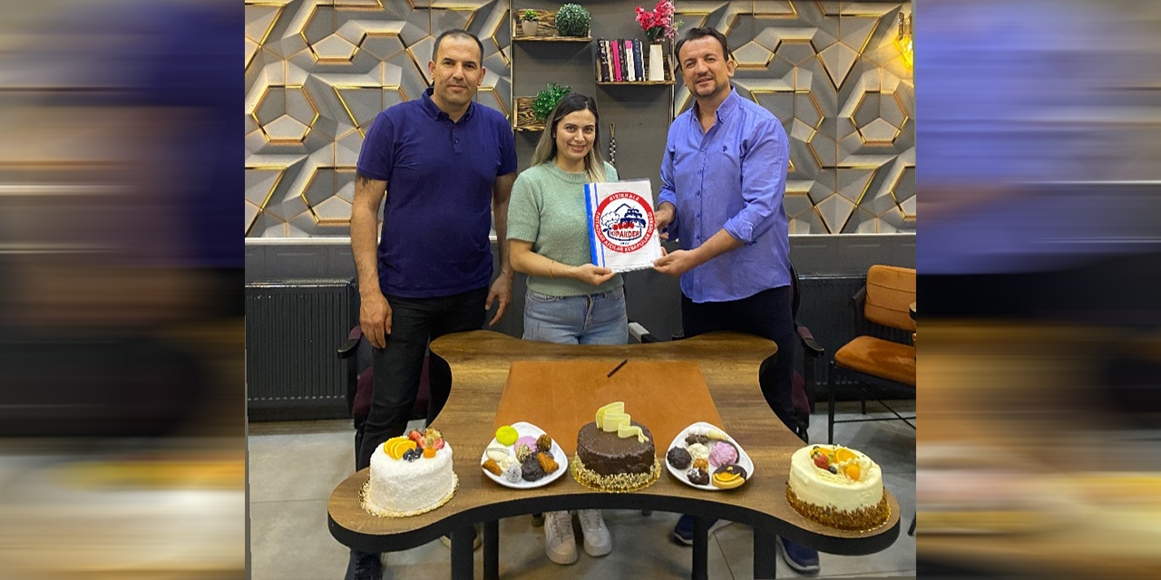 egitim-veriyordu-simdi-kendi-isinin-patronu-oldu-burcu-tasan1.jpg