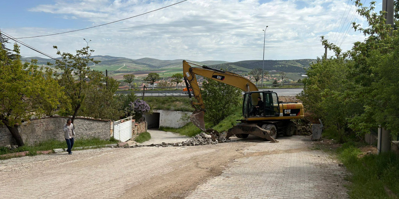 keskinin-her-bolgesi-kilit-parkeye-kavusuyor2.jpg