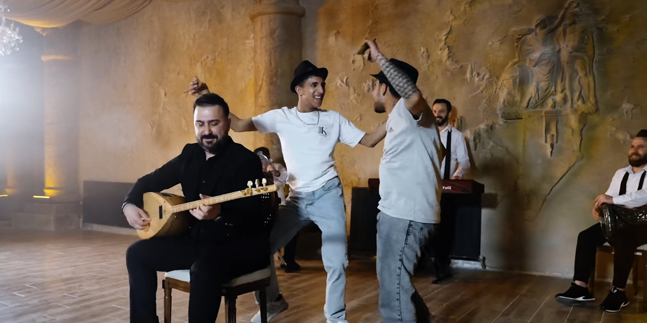 muzik-dunyasinda-ertan-ersan-ruzgari2.jpg