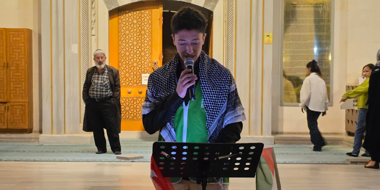 sumud-ve-gazze-yalniz-degildir2.jpg