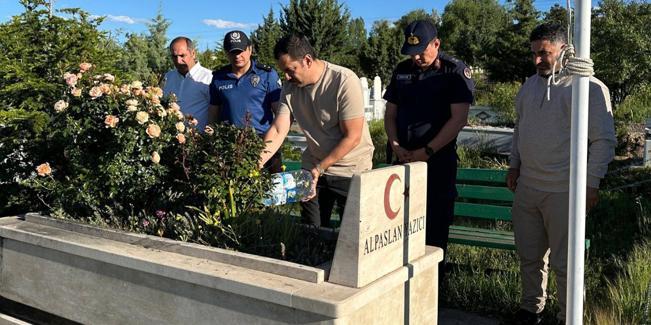 karakecilide-15-temmuz-sehitleri-dualarla-anildi2.jpg