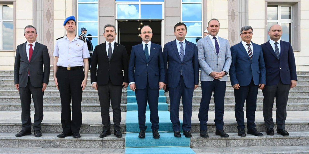 isleri-bakan-yardimcisi-turandan-sariibrahime-ziyaret2.jpg
