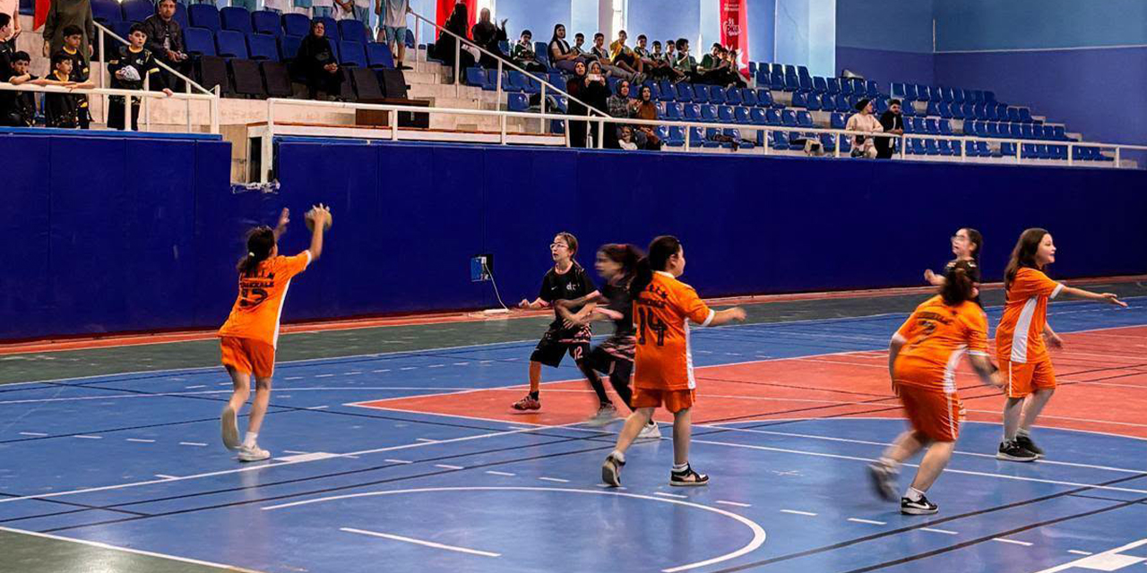 minikler-hentbol-turnuvasi-tamamlandi2.jpg