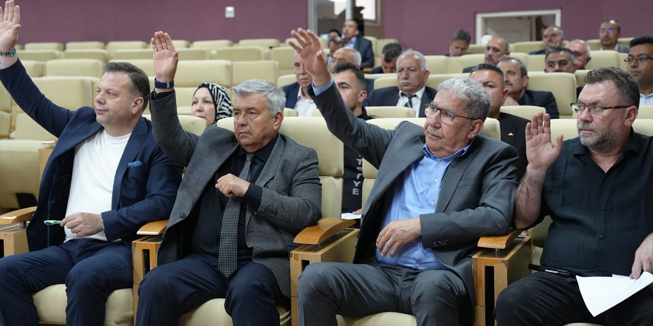 kirikkale-belediyesi-kararlar-icin-toplandi2.jpg