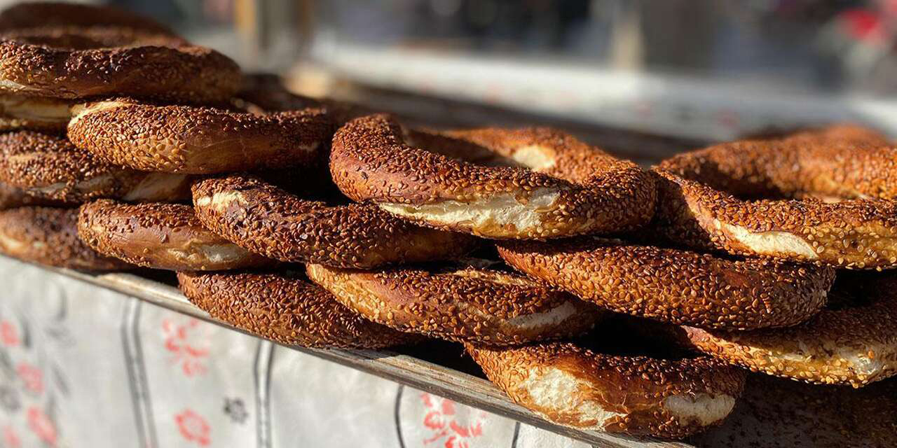 kirikkalede-simit-fiyatlarinda-sok-gelisme-20-tl2.jpg