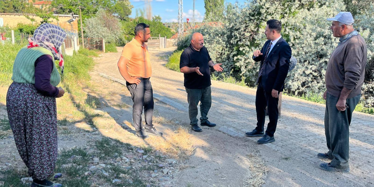 delicede-korku-dolu-anlar-toprak-yarildi-buyuk-catlaklar-olustu3.jpg