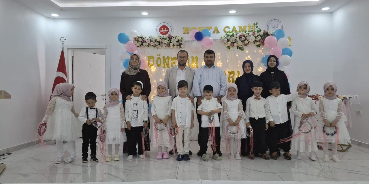 nokta-camii-4-6-yas-kuran-kursunda-yil-sonu-coskusu3.jpg