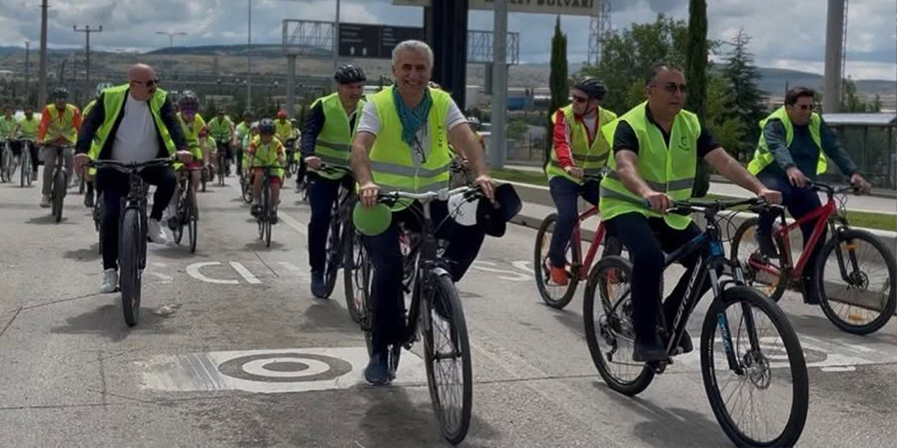 yesilay-saglikli-yasam-icin-pedal-cevirdi3.jpg