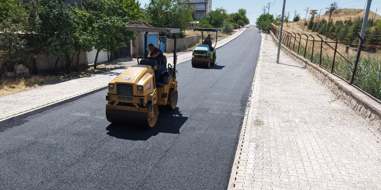 sicak-asfalta-kavusuyor1.jpg