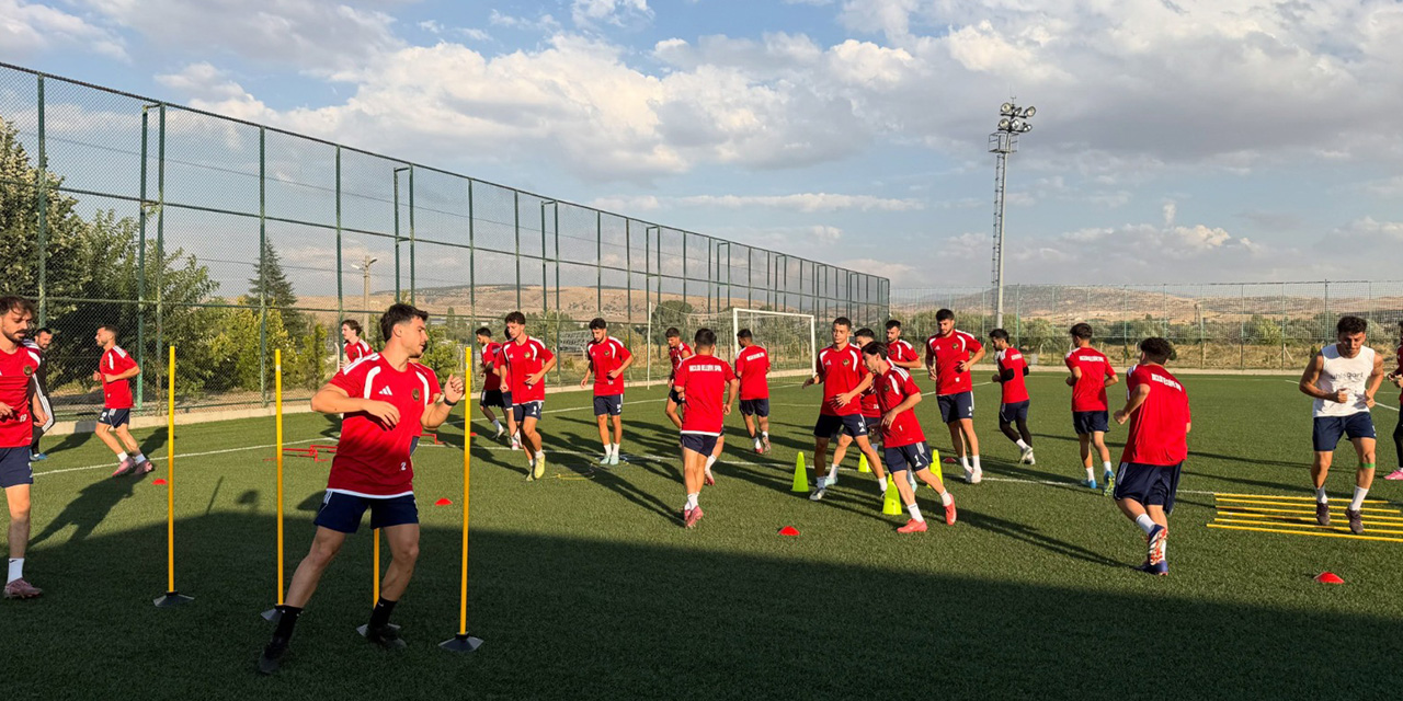 hacilar-belediyesporda-yeni-sezon-mesaisi-3.jpg