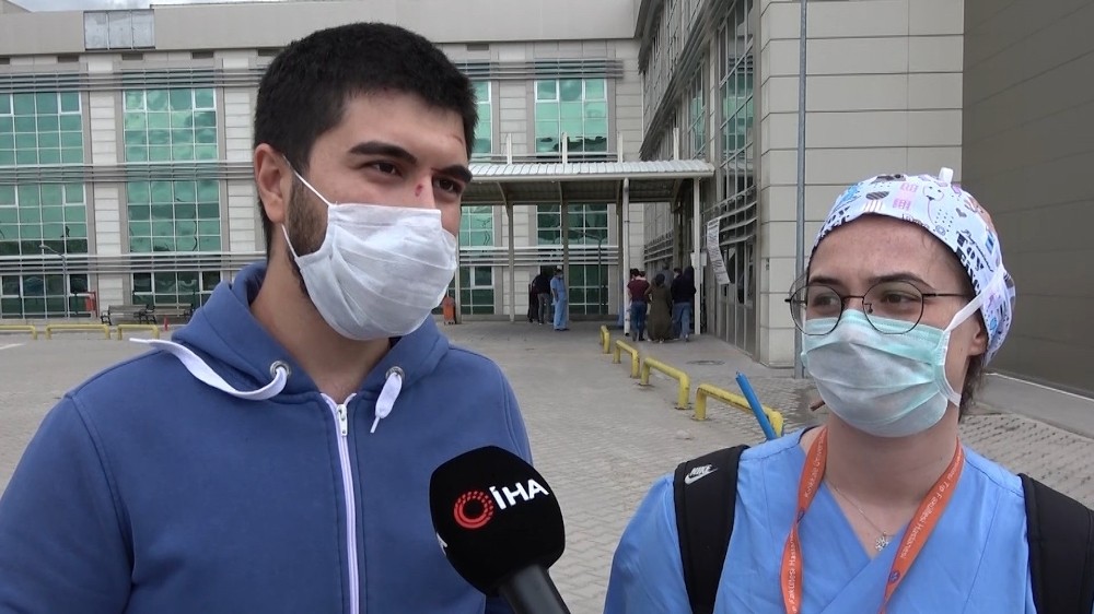 5ec8ce66a96e6-Kırıkkale’de iki doktor tekme-tokat darp edildi.jpg