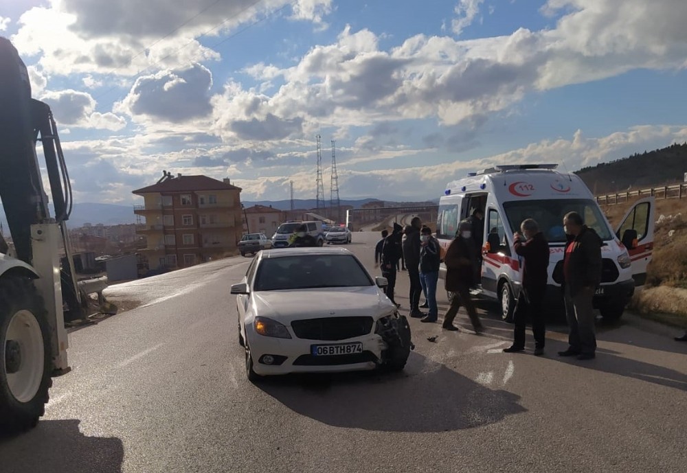 60280a65249c5-Kırıkkale’de trafik kazası, 2 yaralı.jpg