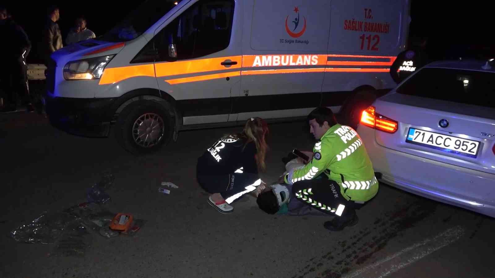 6163d81ae8a71-Kırıkkale’de iki otomobil çarpıştı, ortalık savaş alanına döndü: 8 yaralı.jpg