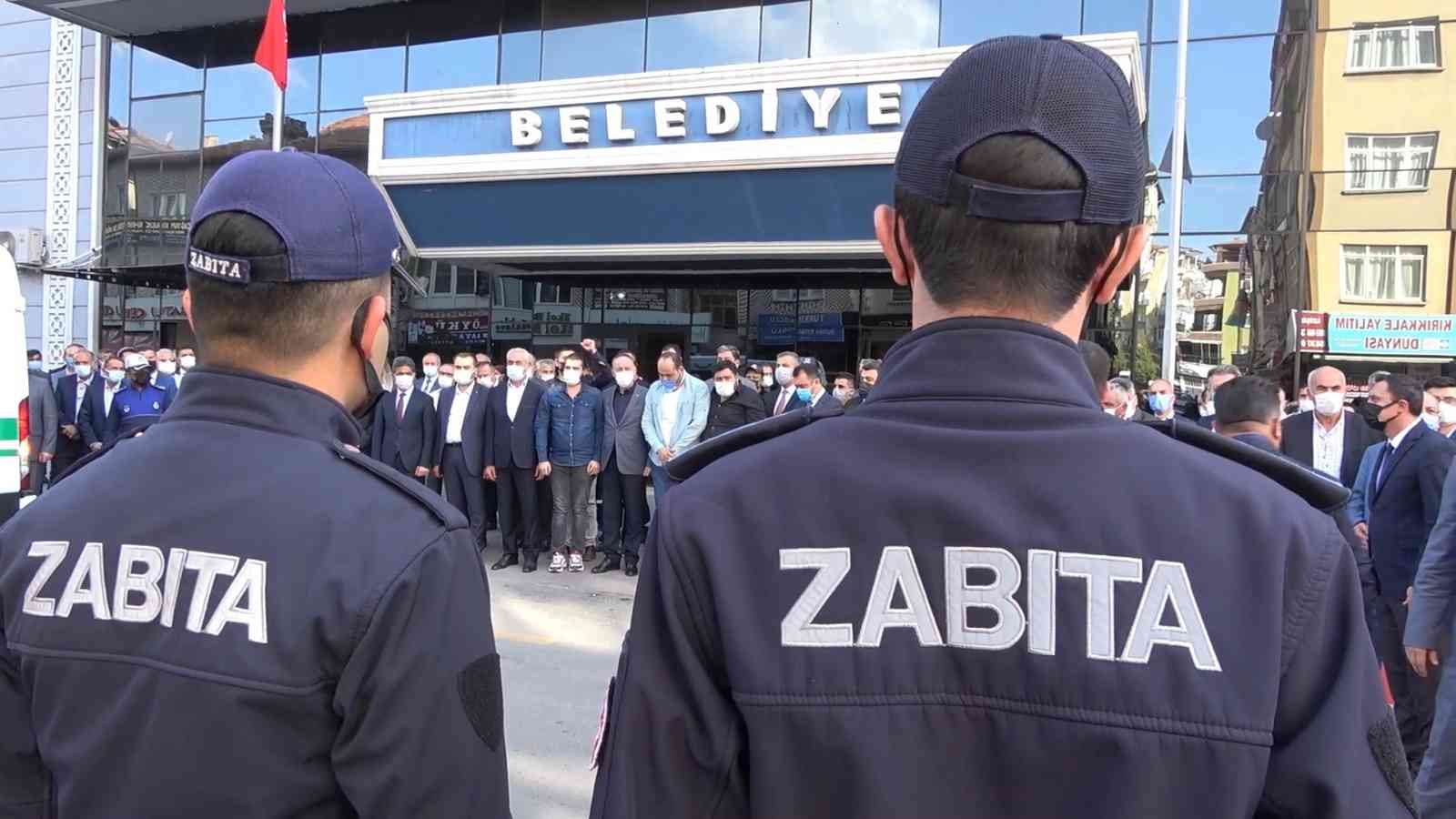 6165861b8b76a-51 yaşındaki belediye memuru, korona virüse yenik düştü.jpg