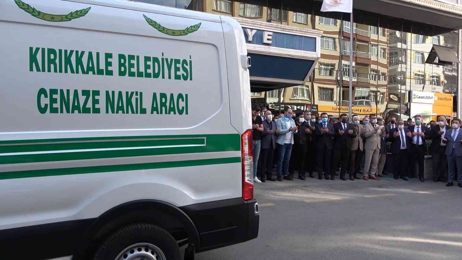 6165861c00852-51 yaşındaki belediye memuru, korona virüse yenik düştü.jpg