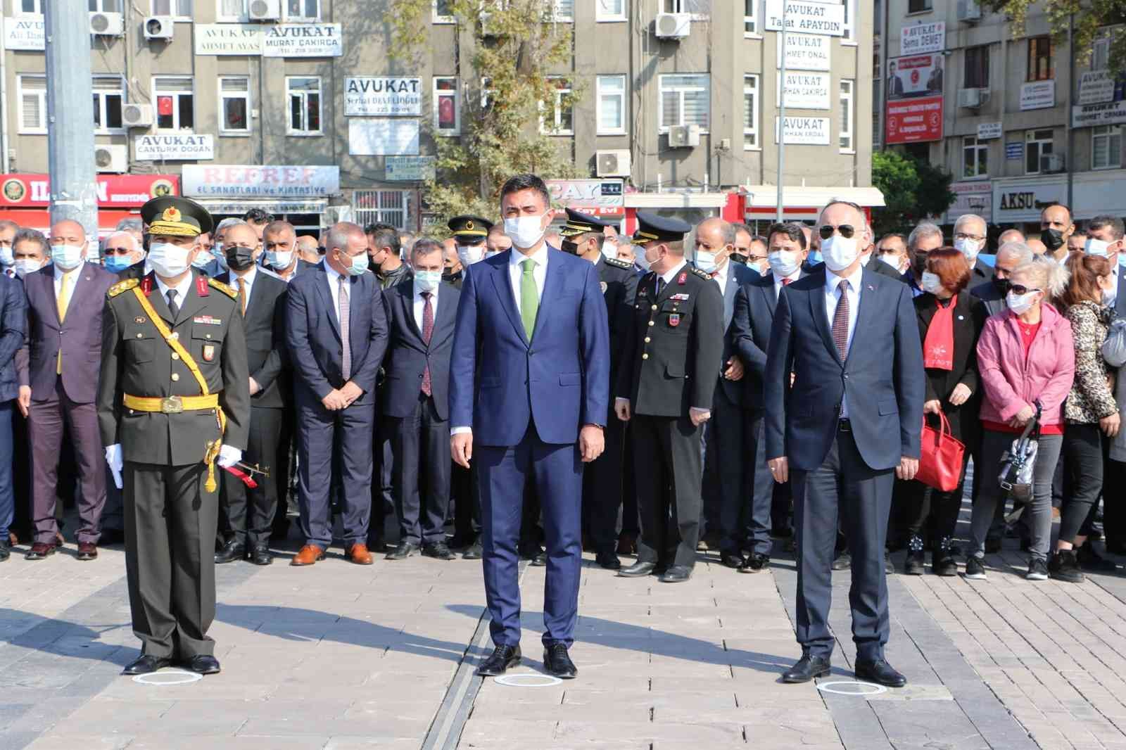 617a9d8f3f6d7-Kırıkkale’de, 29 Ekim Cumhuriyet Bayramı töreni yapıldı.jpg