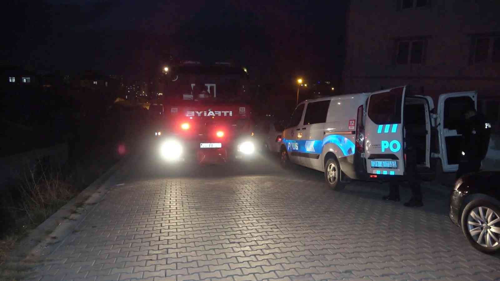 61af95b2ba4e6-Tüp bomba gibi patladı, ev harabeye döndü.jpg