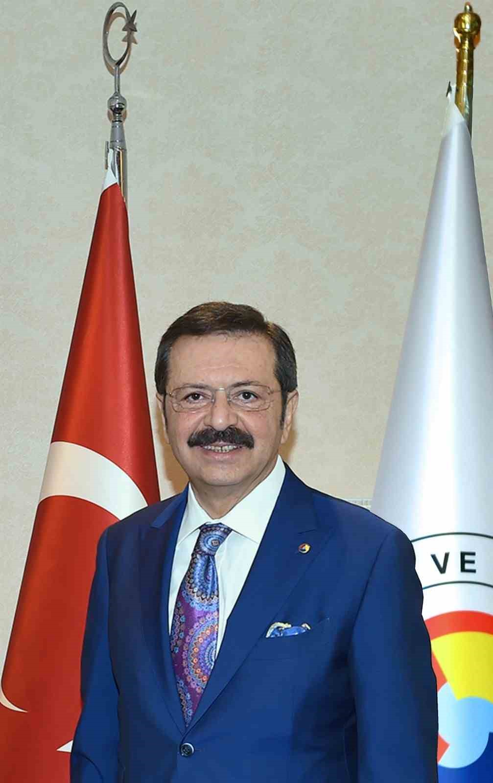 652e8a9f751e3-hisarciklioglu-dunya-odalar-federasyonunun-baskanligina-secildi1.jpg