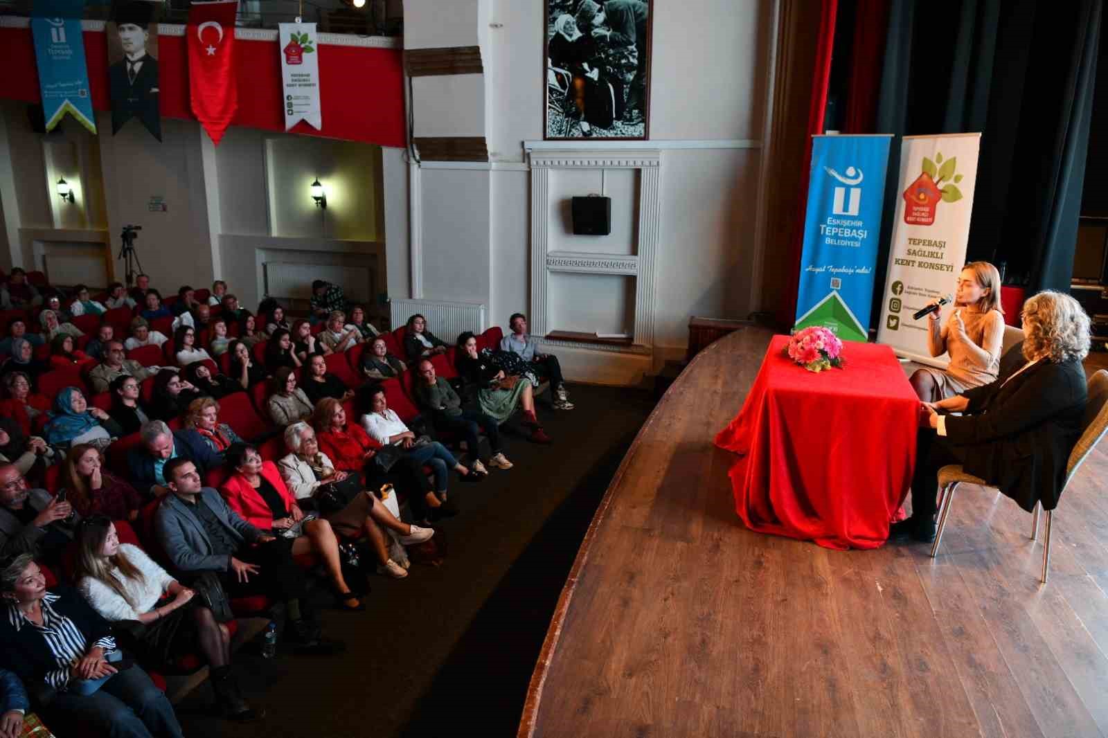 652fe84c61a1e-1-tepebasi-ucan-supurge-kadin-filmleri-festivali1.jpg